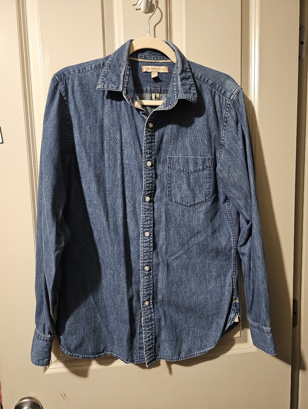 Banana Republic Women's Medium Blue Denim Button-Down Shirt Sz S